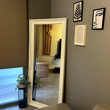 Chara's Under Palamidi Castle Apartmán *